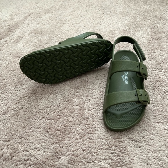 New Oshkosh Olive Green Sandals - Picture 10 of 10
